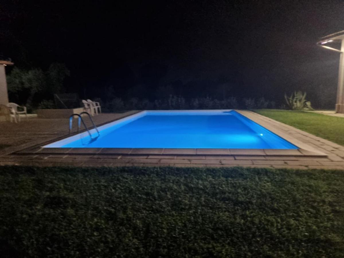 Accogliente Villa Con Piscina Caltagirone Eksteriør billede