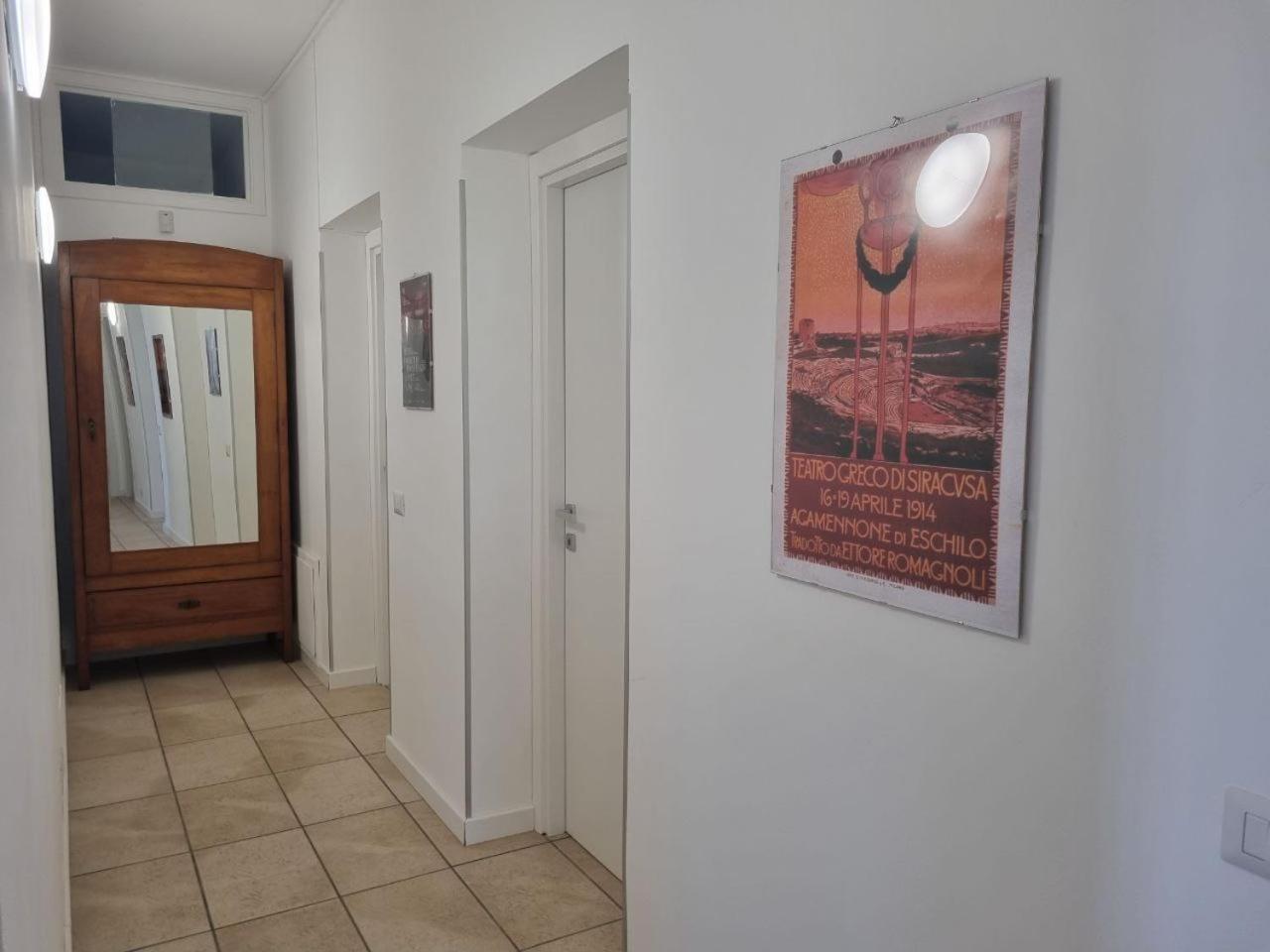 Accogliente Villa Con Piscina Caltagirone Eksteriør billede