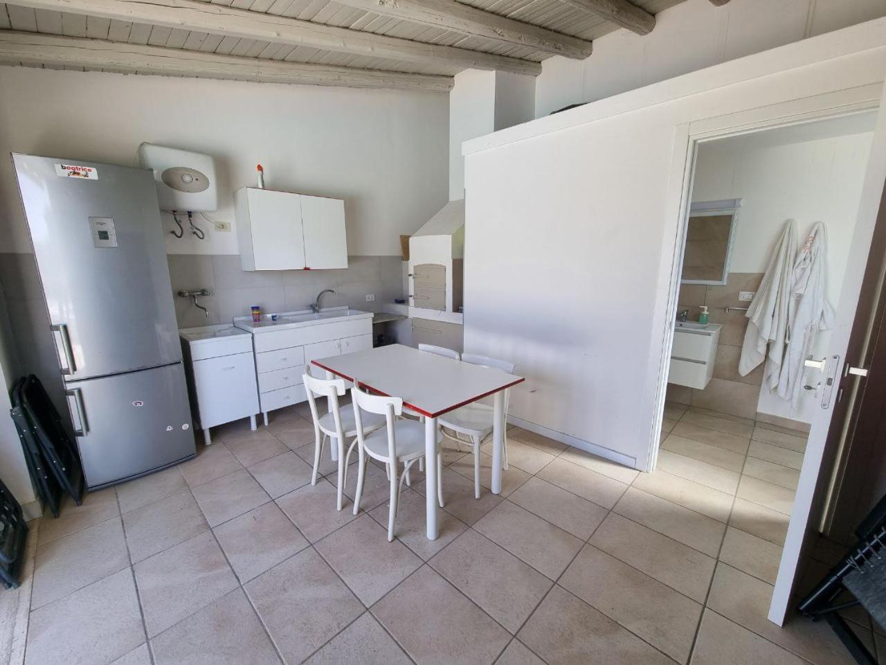 Accogliente Villa Con Piscina Caltagirone Eksteriør billede